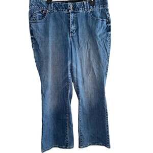 Lane Bryant Plus Size 18P Jeans Wardrobe Staple Basic Medium Wash